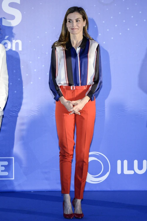Queen Letizia At Discapnet Awards 2017   Madrid jpeg
