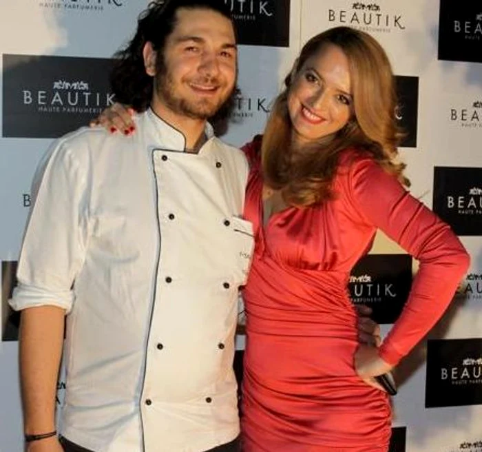 Florin Dumitrescu, alături de iubita lui, Cristina Sima (foto:Facebook)