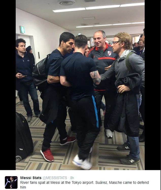 Incidentul a avut lot pe aeroportul din Tokio, la întoarcerea echipei blaugrana spre Barcelona