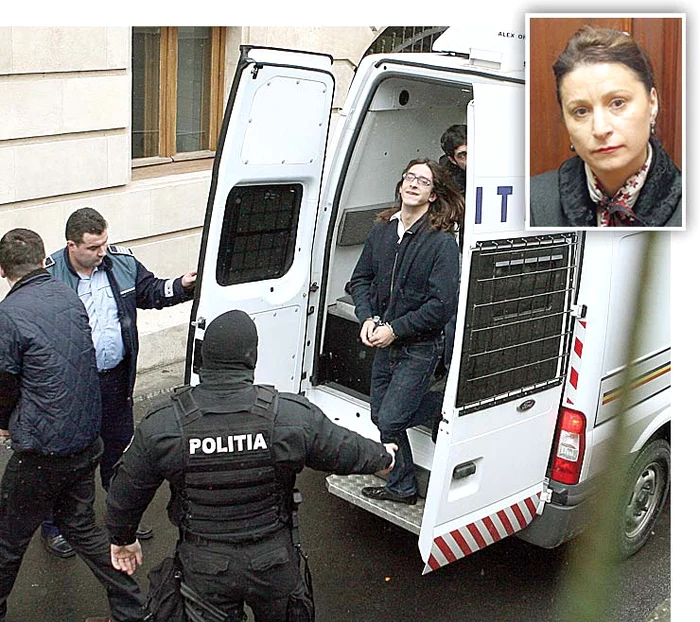 Sorina Plăcintă şi-a susţinut fiul pe parcursul procesului