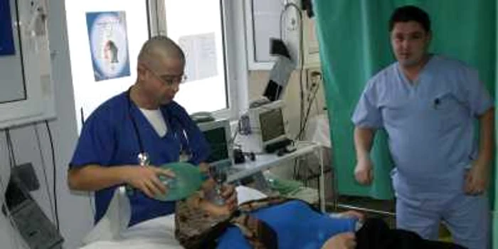 Medicii au tratat astăzi zeci de pacienţi