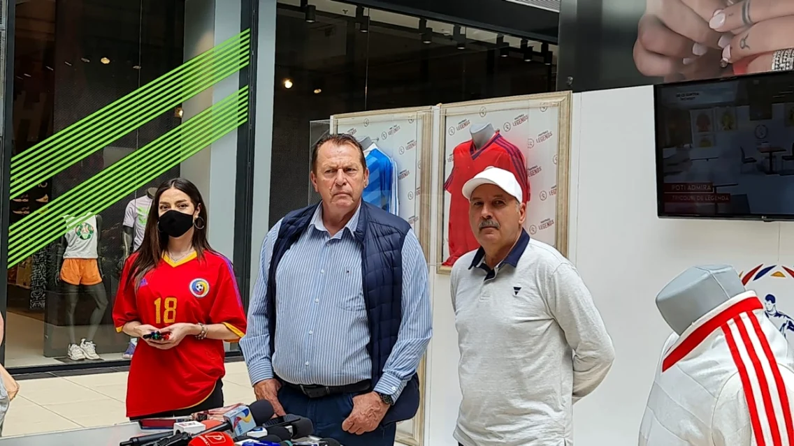 Tricouri de legendă ale Generaţiei de aur