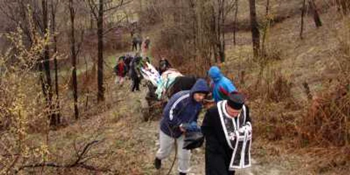 Ion Rambela, ciobanul ucis caruia i-au fost furate mioarele, condus pe ultimul drum