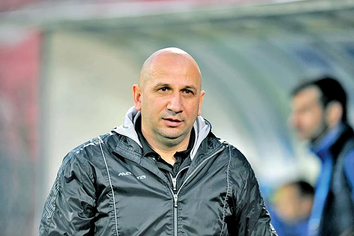 
    Vasile Miriuţă  