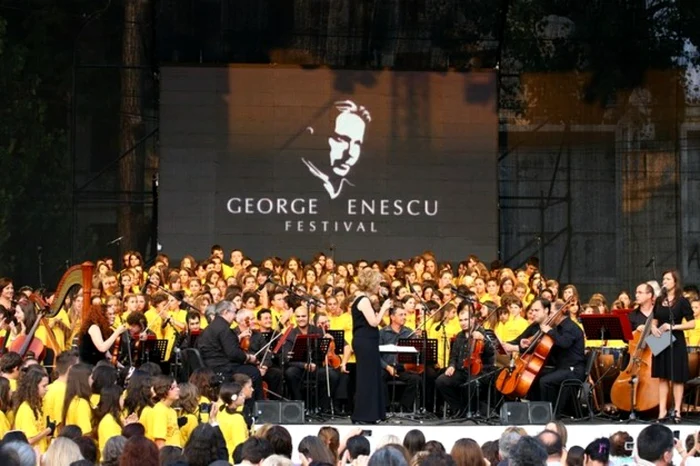 Festivalul Internaţional „George Enescu" se desfăşoară anul acesta în perioada 1-28 septembrie 2013