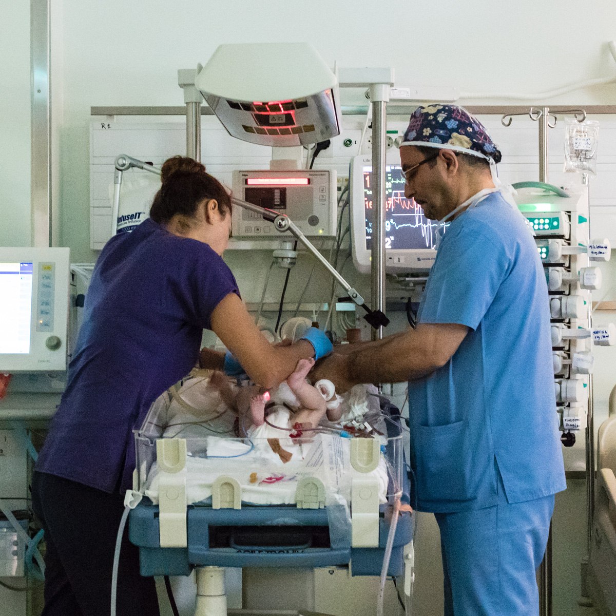 Alexandru Popa, fondatorul Asociației „Inima Copiilor“: „Să dezvoltăm Cardiochirurgia pediatrică. 98% din cazuri trebuie tratate în țară“ Alexandru Popa, fondatorul Asociației „Inima Copiilor“: „Să dezvoltăm Cardiochirurgia pediatrică. 98% din cazuri trebuie tratate în țară“