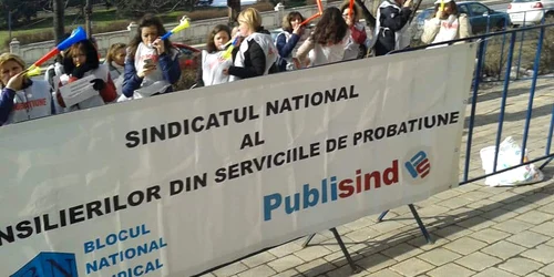 Consilierii de probațiune protestează la București / FOTO Blocul Național Sindical / Facebook