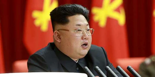 kim jong-un FOTO Xinhua/Rex Features