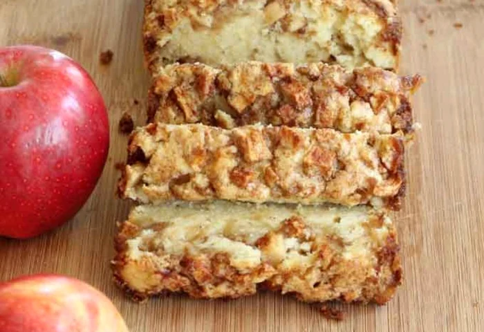 Chec cu mere și scorțișoară - Foto: Arhiva Click!