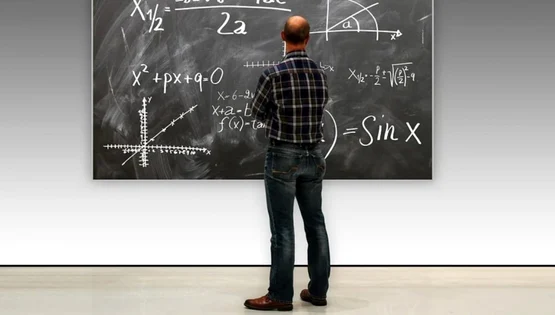 profesor matematica FOTO Pixabay