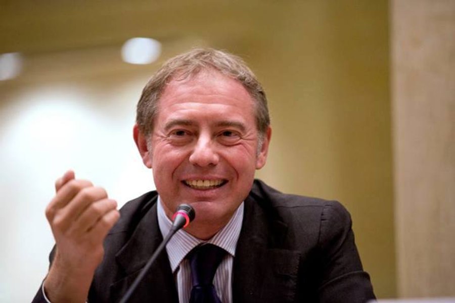 Italia are în plan conectarea industriei auto cu sectorul apărării și aeronauticii