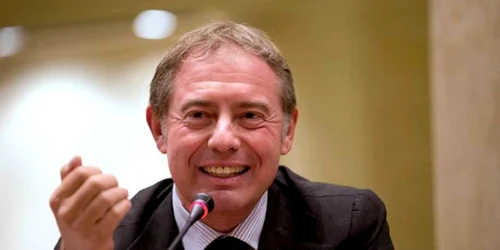 Adolfo Urso, minstrul industriei italia jpg