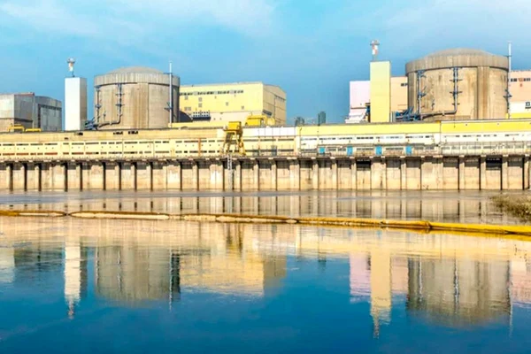 Soluțiile propuse pentru alimentarea cu apă a centralei nucleare de la Cernavodă: ce lucrări sunt pregătite pe Dunăre