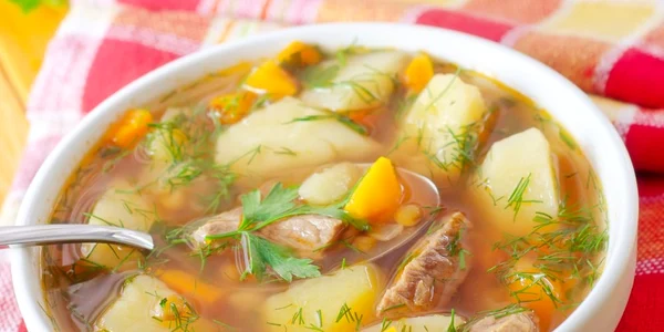 ciorba curcan shutterstock 109497077 jpeg