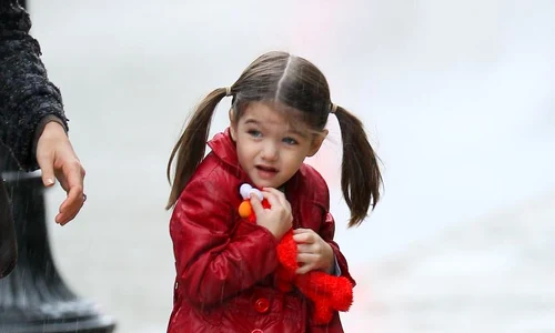 suri cruise spl138920 007 jpeg