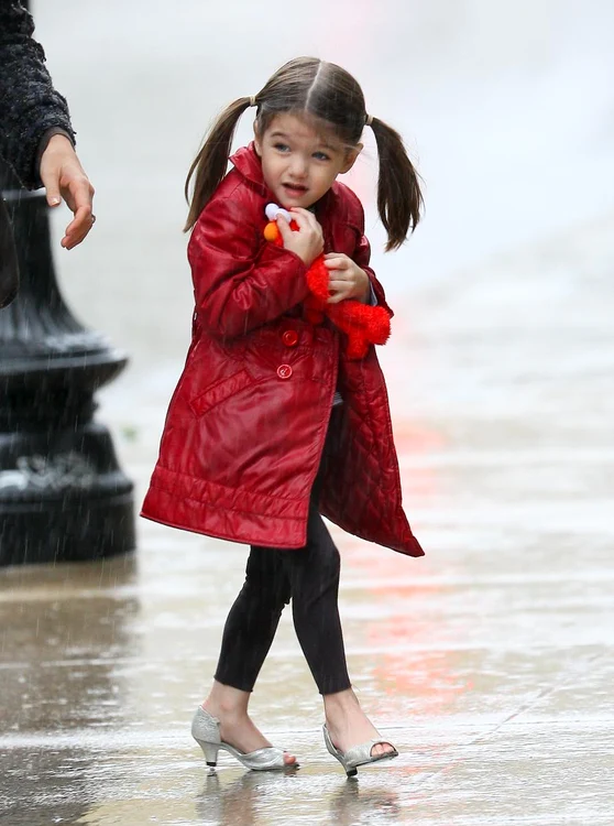 suri cruise spl138920 007 jpeg