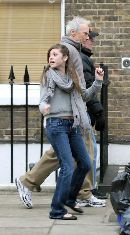 Clint Eastwood (85 de ani) a devenit tatăl fetei Morgan (19 ani) la vârsta de 66 de ani