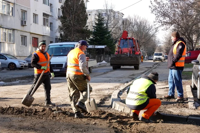 Au început lucările de modernizare pe strada Zefirului FOTO Facebook/PMC