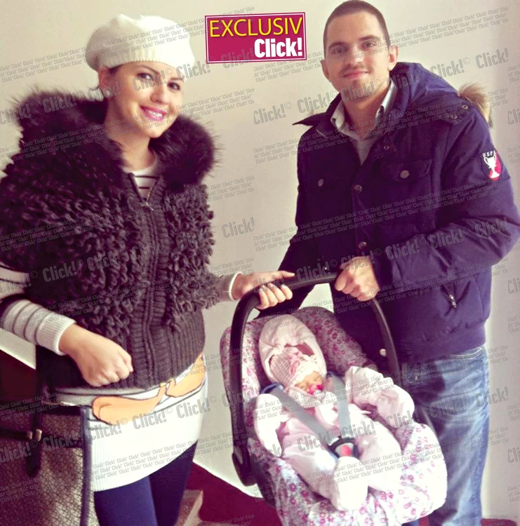 Alexandra şi Corneluş au devenit părinţi în urmă cu o lună