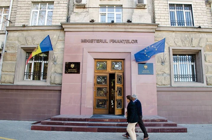 Ministerul Finanţelor de la Chişinău. FOTO Alexandru Tarlev