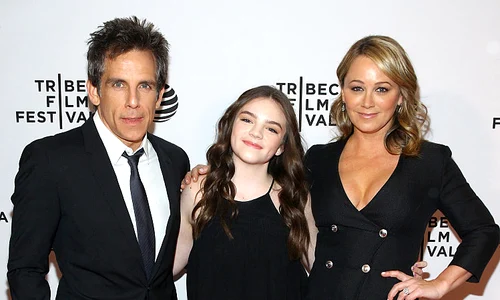 Familia Stiller la premiera "Little Boxes" 2016 Tribeca Film Festival jpeg