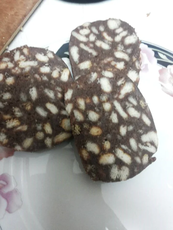 Salam de biscuiţi