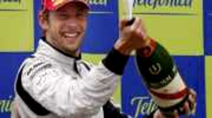 FORMULA 1: Campionul mondial Jenson Button va continua la Brawn GP