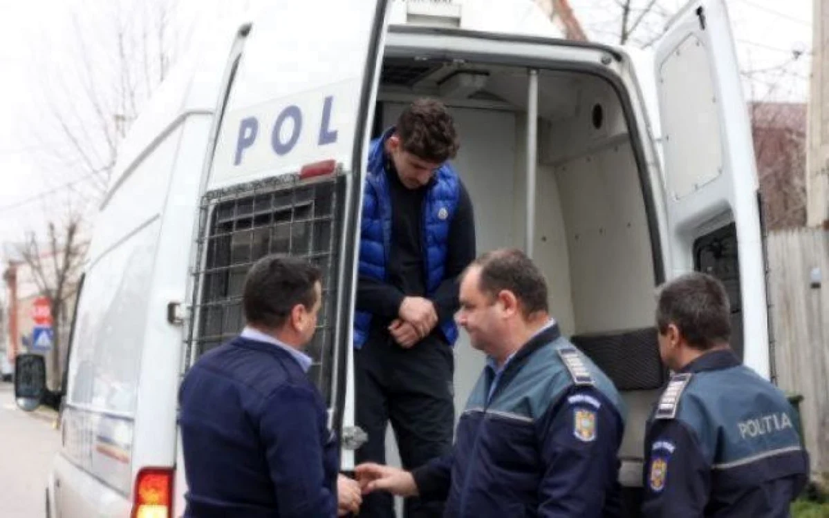 Andrei Lazăr s-a făut remarcat pin accidente, bătăi şi violenţă