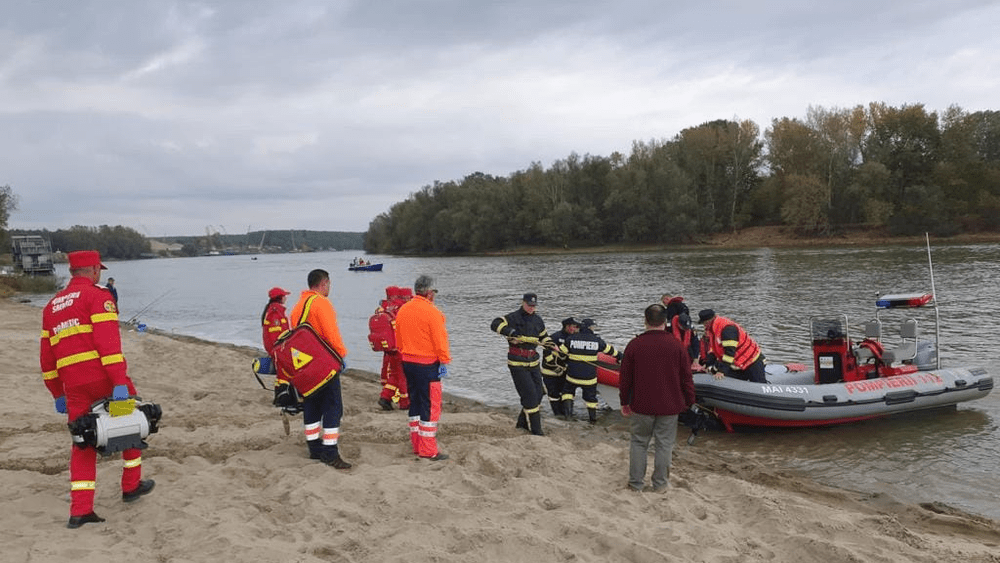 Exercițiu româno-bulgar la Călărași. Scenariul a vizat salvări de persoane și intervenția la inundații 