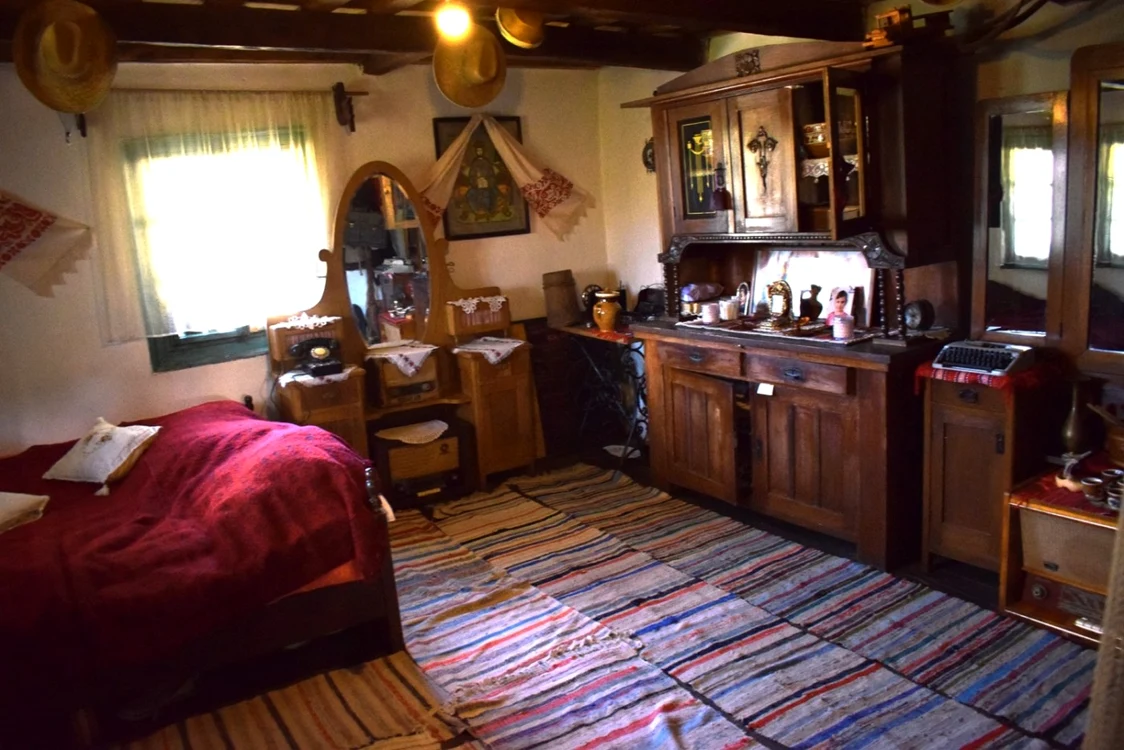 casa muzeu trascau apuseni