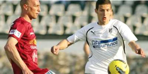 Andrei Lungu (în alb) a marcat golul victoriei pentru Sportul