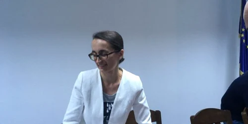 Cum se apără procurorul în cazul fetiţei de la Mehedinţi