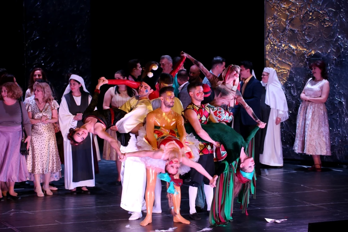 Sursă foto: Opera Naţională Bucureşti