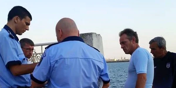 Turista căzută de pe faleza Cazinoului din Constanţa Foto Ana Maria Stancu