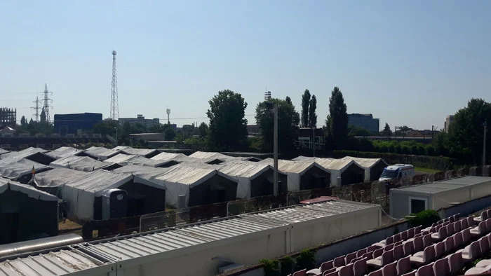 Spital militar de campanie pe stadionul CFR FOTO Ștefan Both