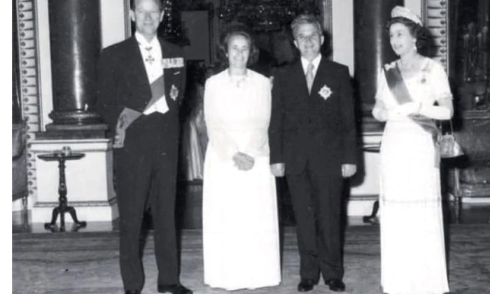 Trei tovarăşe de frunte: Elena Ceaușescu, Imelda Marcos și Eva Peron jpeg
