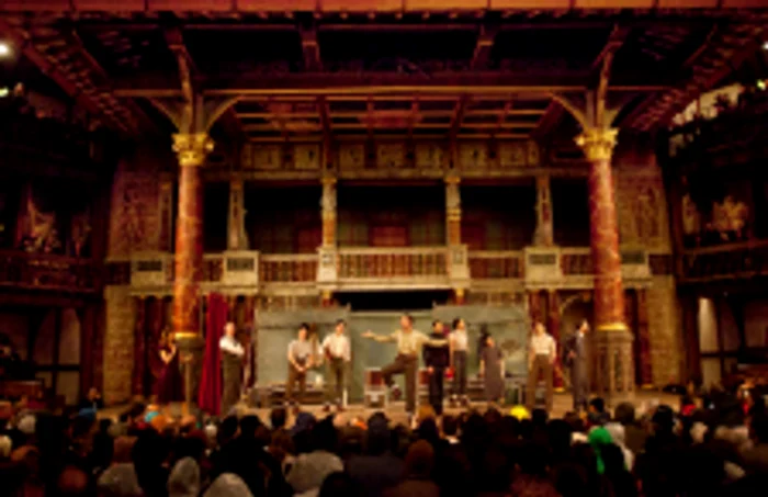 Scenă din piesa „Hamlet“ FOTO: shakespearesglobe.com