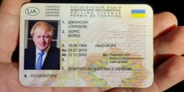 permis de conducere fals al unui ucrainean cu numele și poza lui boris johnson foto AFP jpg