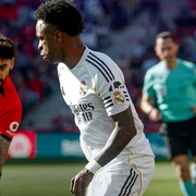 vinicius fb real madrid jpg