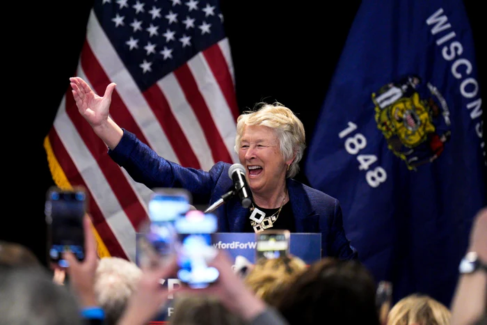 Susan Crawford a câștigat alegerile pentru Curtea Supremă din Wisconsin FOTO PROFIMEDIA