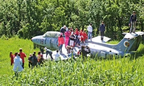 1 47742 original jpg jpeg