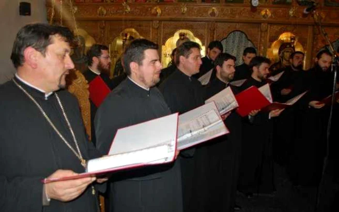 Corul Kinonia FOTO Episcopia Severinului şi Strehaiei