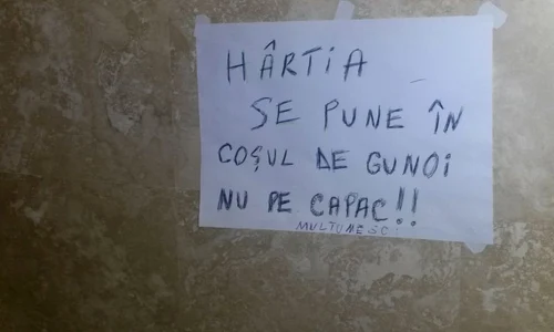Cu ochii n 3,14 jpeg