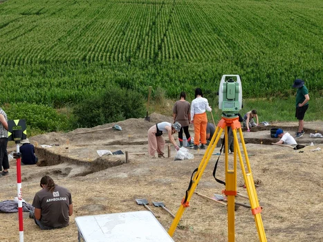A treia săptămână a cercetărilor  în situl arheologic de la Glina-Bălăceanca (© Muzeul Municipiului București)