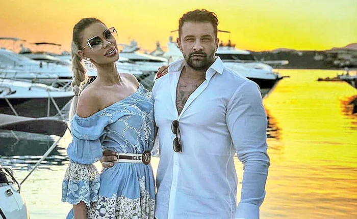 
    Bianca și Alex au format un cuplu cu năbădăi  