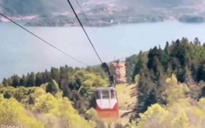 Imaginile filmate din interior arată că telecabina se afla la doar câțiva metri distanță de sosirea la destinațieFoto: captură video Youtube