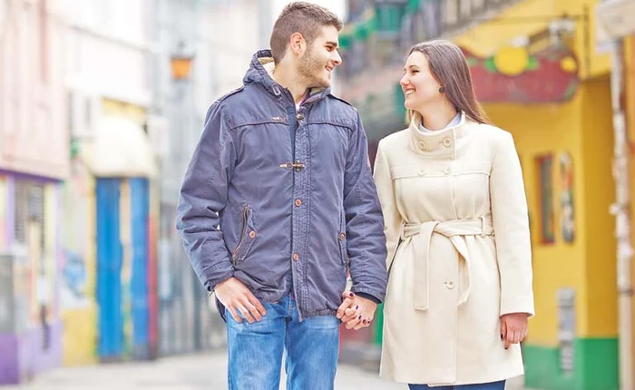 Acest gest aparent mărunt dezvăluie multe despre relaţia voastră