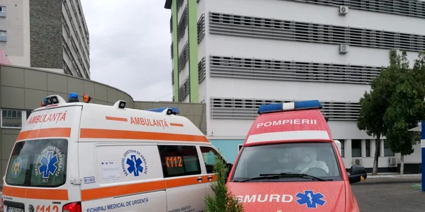 ambulanţe la sju slatina - foto alina mitran