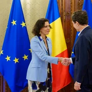 primirea comisarului european pentru egalitate, pregatire si gestionarea situatiilor de criza Hadja Lahbib FOTO Administratia Prezidentiala jpg