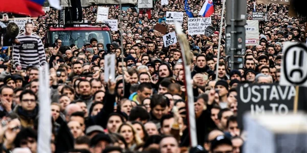 Protest anticoruptie in Slovacia FOTO EPA-EFE